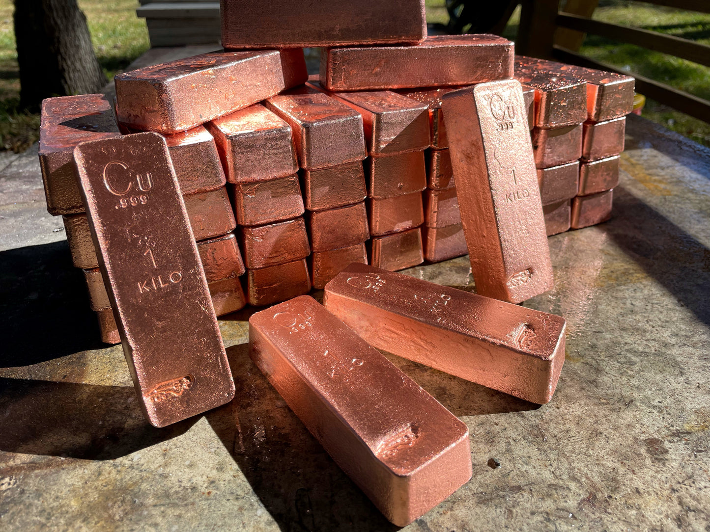 1 Kilogram .999 Copper Ingot